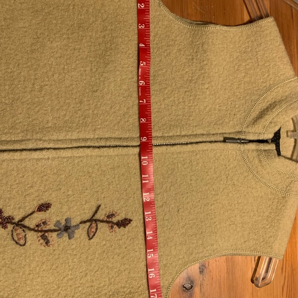Sigrid Olsen embroidered Vest, size L - Picture 7 of 7